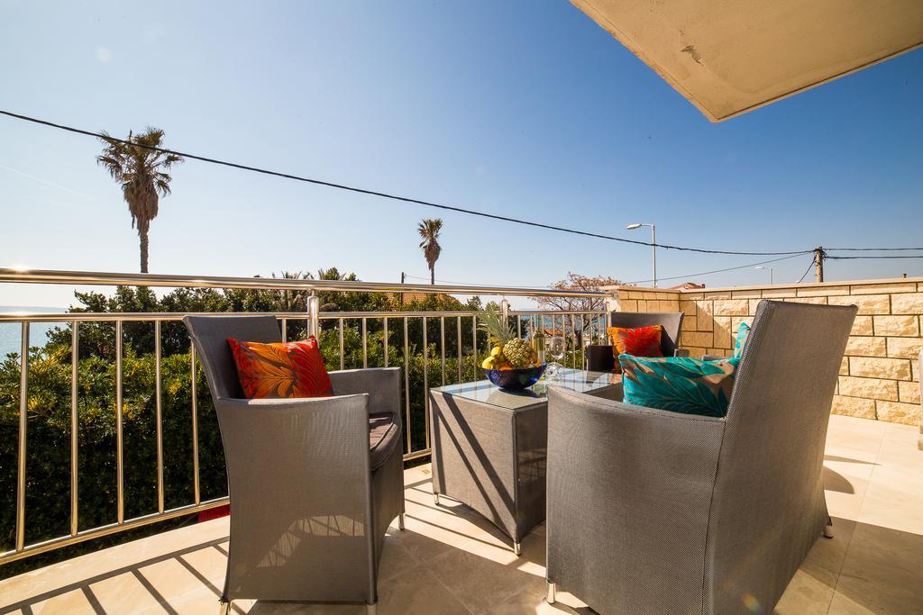 Holiday Home White House Podstrana Esterno foto