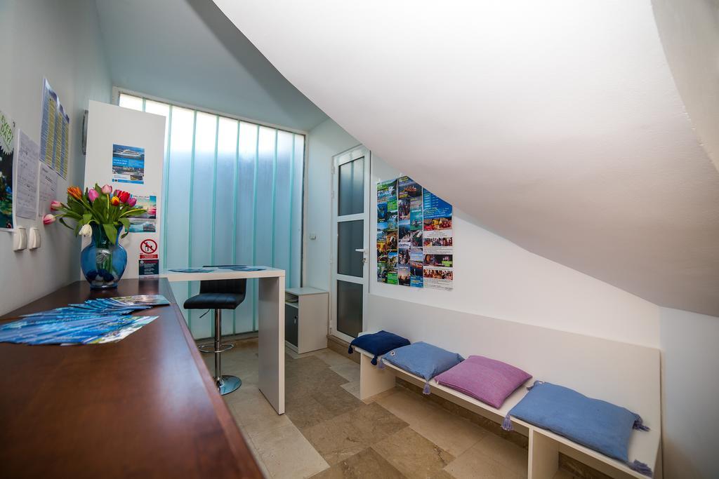 Holiday Home White House Podstrana Esterno foto